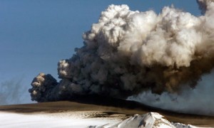 A plume of ash rises from the volcano in southern Iceland's Eyjafjallajokull glacier. Photograph: Brynjar Gauti/AP